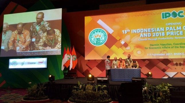 GAPKI dan APKASINDO Tandatangani MOU Pembinaan Kemitraan Permanen