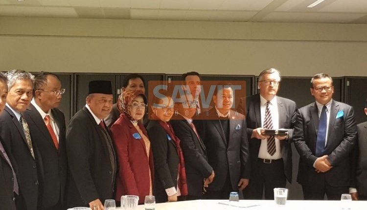 DPR Desak Uni Eropa Batalkan Resolusi Sawit