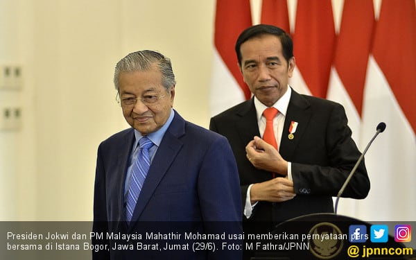 Mahathir Ajak Jokowi Melawan Kampanye Hitam Eropa