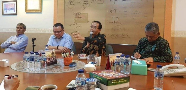 Kampanye Hitam Sawit Membawa Kepentingan Geopolitik Global