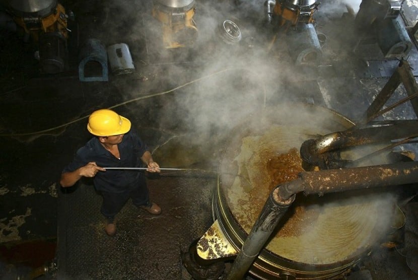 Pertamina Uji Coba Komersial Green Fuel dari Tiga Kilang