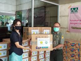 Cegah Covid-19,GapkiSerahkan Bantuan ke Kementan