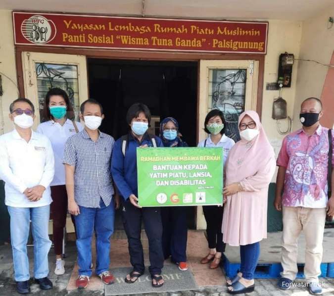Forwatan gandeng tiga asosiasi sawit salurkan bantuan ke 4 yayasan