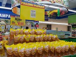 HARGA MINYAK GORENG MULAI TURUN