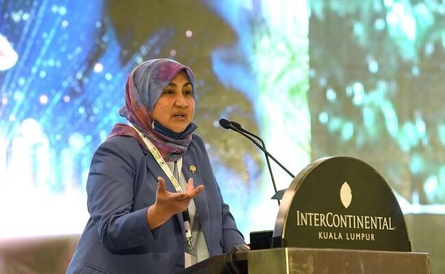 Ternyata Tantangan Masih Menunggu Industri Minyak Sawit